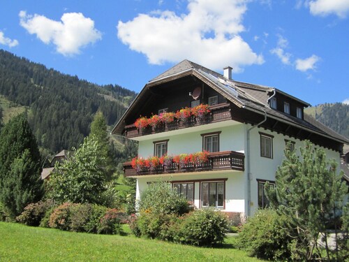 Ferienwohnungen Hohl by Interhome
