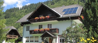 Ferienwohnungen Hohl by Interhome