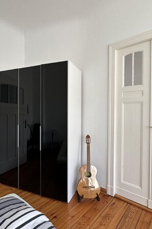 1 bedroom, Internet - Altbauwohnung in Berlin by Interhome (Berlin)