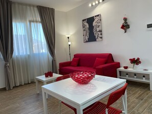 TV - Balsamotto Palermo Zentral by Interhome (Palermo)