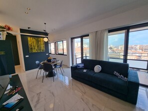 Living area - MaXelA Penthouse by Holiday World by Interhome (Palermo)