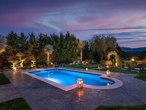 Pool - Gemütliche Villa Zenia in Damatria by Interhome (Soroni)
