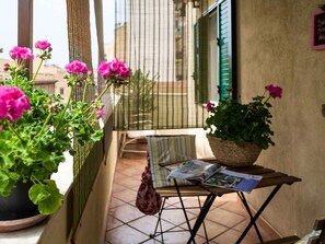Property grounds - Wohnung mit Terrasse by Interhome (Palermo)