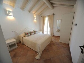 Internet - 'Villa West' mit Balkon by Interhome (Castiadas)
