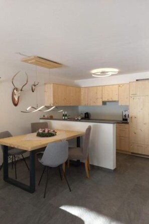 Dining - Chesa Rabgiusa 2 by Interhome (Sils Maria)
