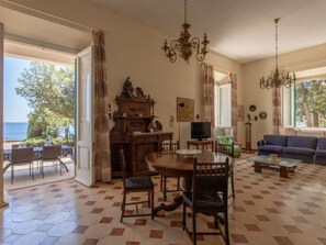 Interior - Villaflair - Villa Bensa Cavo by Interhome (Cavo)