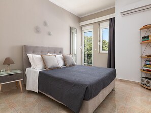 Internet - Villa Montefile mit herrlichem Privatpool by Interhome (Ialyssos)