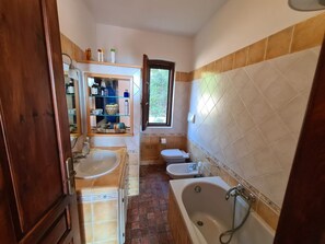 Bathroom - Villa mit Panoramablick by Interhome (Sant'Antioco)
