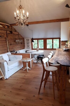 Interior - Studio Chic mit Whirlpool by Interhome (Wildhaus)
