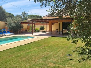 Pool - 'Villa Vivi by Interhome (Capitana)