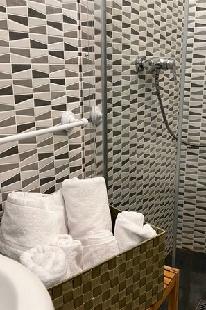 Towels - Exklusive Wohnung mit Garten by Interhome (Acquarica del Capo)