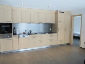 Fridge, microwave, oven, dishwasher - Aeschiblick by Interhome (Aeschi bei Spiez)