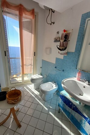 Towels - Villa mit Blick auf das Meer an der Amalfiküste by Interhome (Furore)