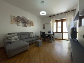 TV - Casa Canepa bei Holiday World by Interhome (Alghero)