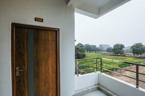 Terrace/patio - Hotel The Viraj Palace (Ayodhya)