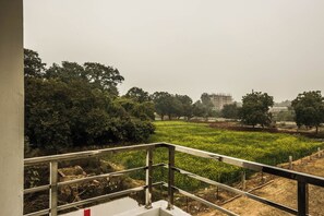 Terrace/patio - Hotel The Viraj Palace (Ayodhya)