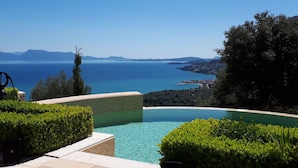Unclassified image, 4 of 49, button - Die Drei Grazien, luxuriöse Villa mit eigenem Pool by Interhome (Aj. Nikitas)