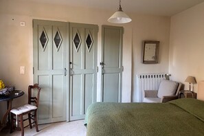 Wi-Fi gratuit, draps fournis