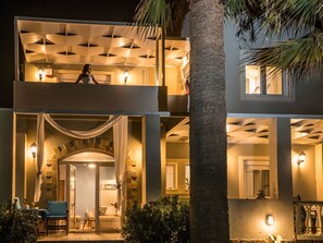 Terrace/patio - Big Blue Exklusive Villa am Meer by Interhome (Kissamos Kriti)