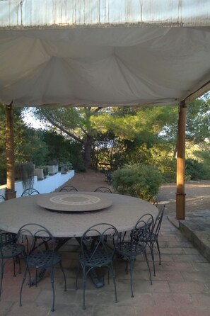Outdoor dining - 'Luciana' mit Wasserblick by Interhome (Carloforte)