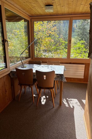 Dining - Chalet Föhrli by Interhome (Sörenberg)