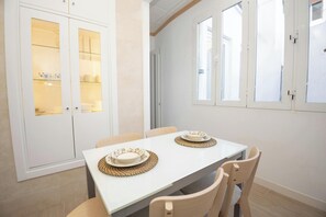 Studio Deluxe, 2 chambres, fumeurs | Intérieur