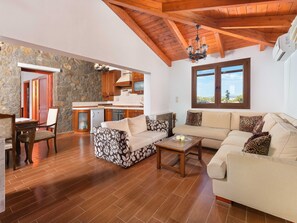 TV, DVD player - in Notia Rodos mit privatem Garten by Interhome (Gennadi)