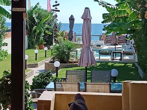Outdoor dining - Villa Fay mit privatem Parkplatz in Lardos by Interhome (Gennadi)