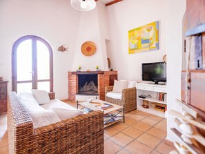 Fireplace - Villa Patrizia by Interhome (Chia)