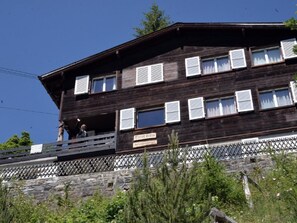 Exterior detail - Chalet Böbs Studio by Interhome (Mürren)