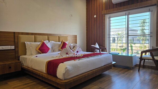 Luxury Villa, Patio, Garden View | In-room safe, desk, laptop workspace, free WiFi - Sree Raaga Resorts (Devanahalli)