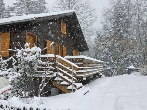 Chalet Bem Brüggli by Interhome