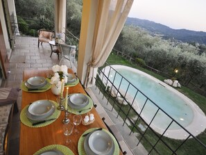 Outdoor dining - Villa mit Garten, Grill und Terrasse by Interhome (Camaiore)