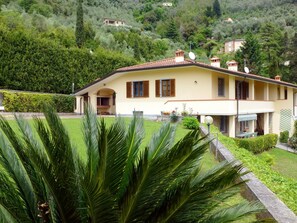 Exterior - Tolles Ferienhaus in Camaiore mit Privatem Pool by Interhome (Camaiore)