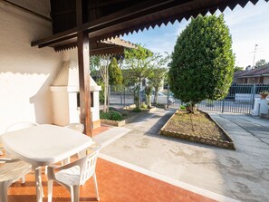 Outdoor dining - CILE 41 by Interhome (Comacchio)