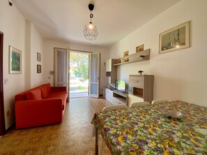 TV - VIGNOLI 132 by Interhome (Comacchio)