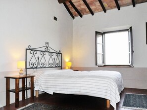 Internet - Schloss Selvole B3 by Interhome (Castelnuovo Berardenga)