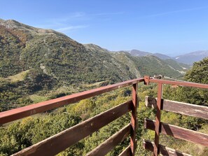 Property grounds - La Casetta in Montagna by Holiday World by Interhome (Lucoli)