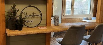 Berg-Ferienwohnung im Chalet Zirbeli by Interhome