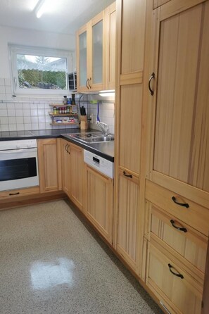 Frigorífic, microones, forn i rentaplats 