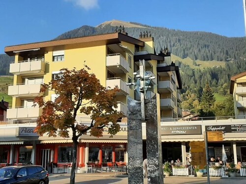 Rothorn-Center A (1.OG- Schöpfer) by Interhome