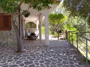Terrace/patio - Strandnahe Wohnung in Pisciotta mit Grill by Interhome (Pisciotta)