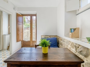 Interior - Il Vicolo - Zweizimmerwohnung im Zentrum von Ceraso mit Küche und Terrasse, bis by Interhome (Ceraso)