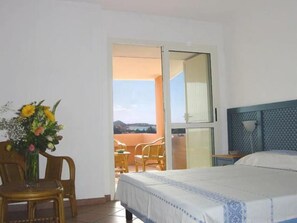 Room - Bilocale 11 by Interhome (Villasimius)