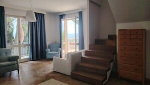 Living area - Ferienvilla casaRegina bb mit Panoramablick auf den Hügel by Interhome (Foligno)