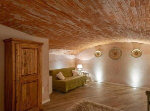 TV - Gemütliche Ferienwohnung Le Volte by Interhome (Lastra a Signa)