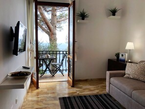TV - Wohnung in Pieve Ligure mit Terrasse by Interhome (Bogliasco)