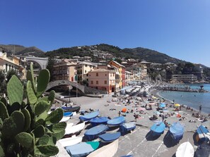 Beach - Studio für 4 Personen ca. 50 m² in Bogliasco, Norditalien (Ligurien) by Interhome (Bogliasco)