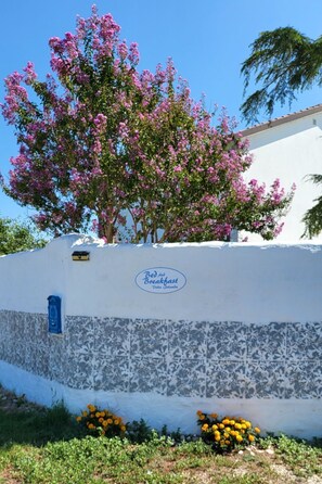 Property grounds - Wohnung 'Villa Jolanda Bed and Breakfast by Interhome (Jolanda di Savoia)