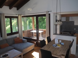 Dining - Residenz La Mora 04 by Interhome (La Punt-Chamues-ch)